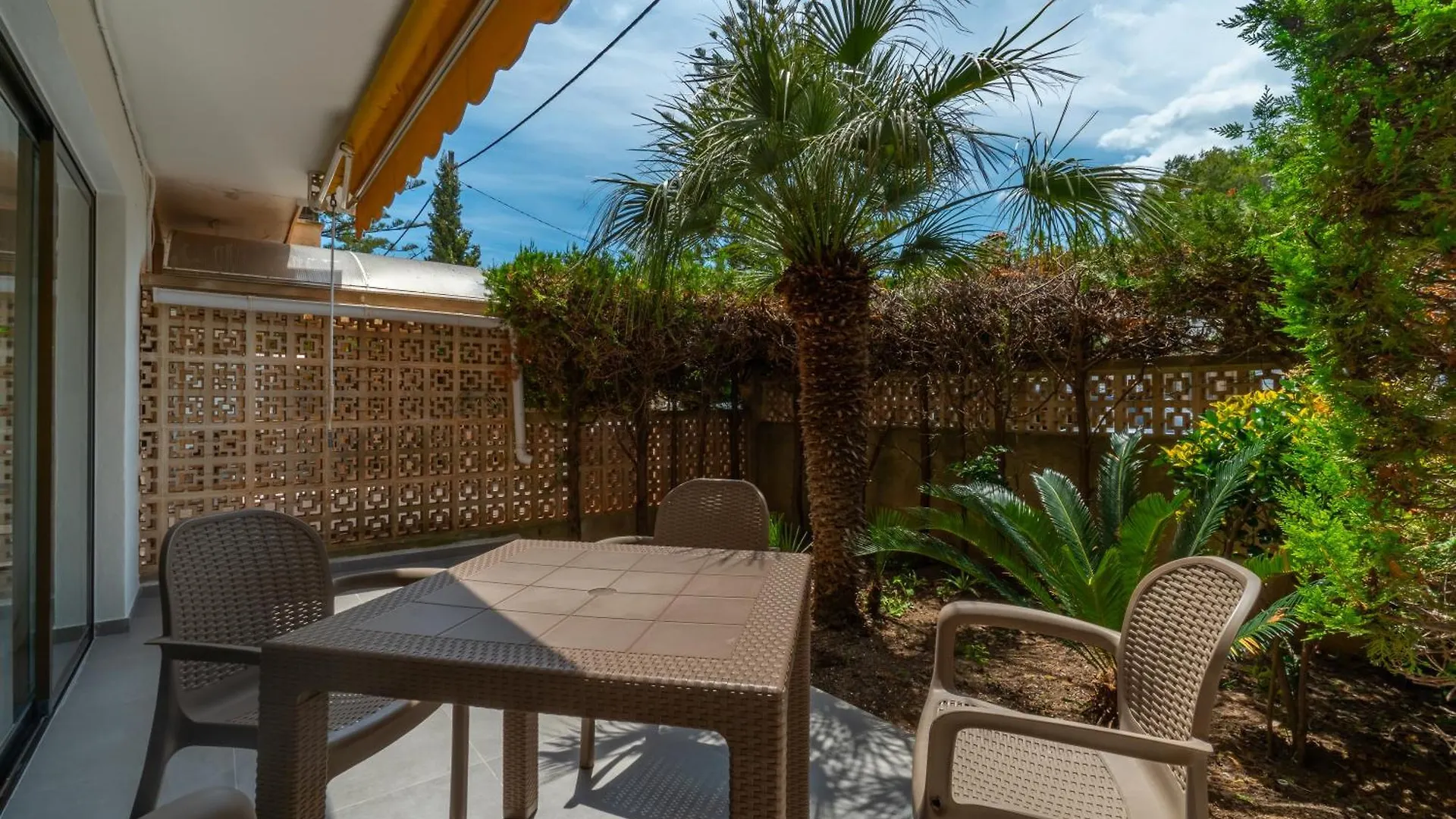 Ponent Cala Ratjada Apartments E Spain