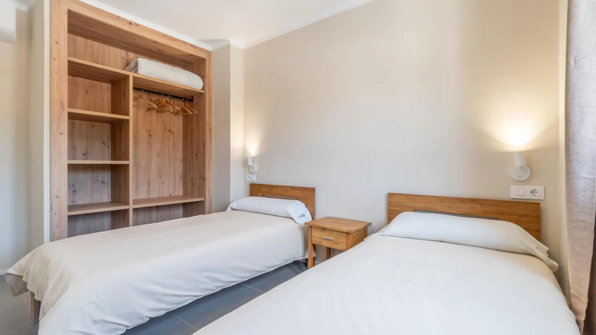 Ponent Cala Ratjada Apartments E